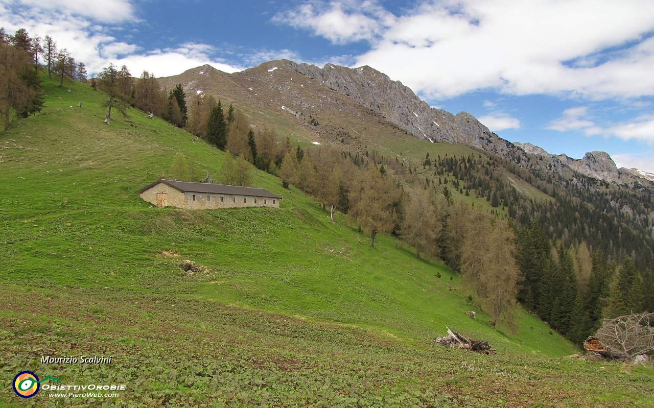 66 Panorama verso il Monte Secco....JPG